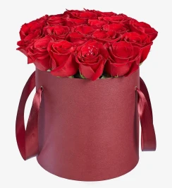 קופסת ורדים אדומים